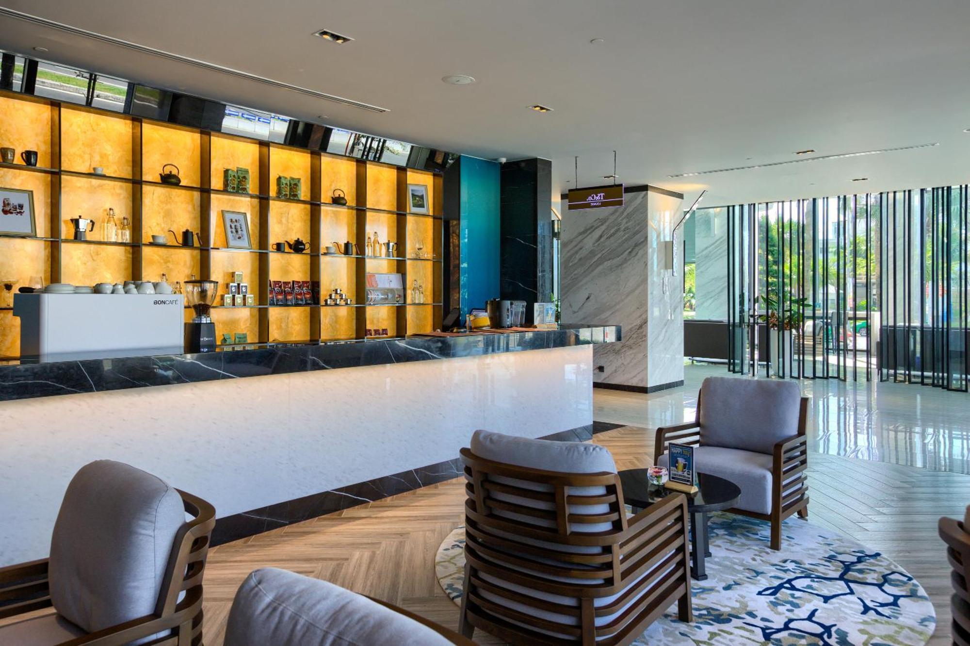 Hilton Garden Inn Da Nang Luaran gambar